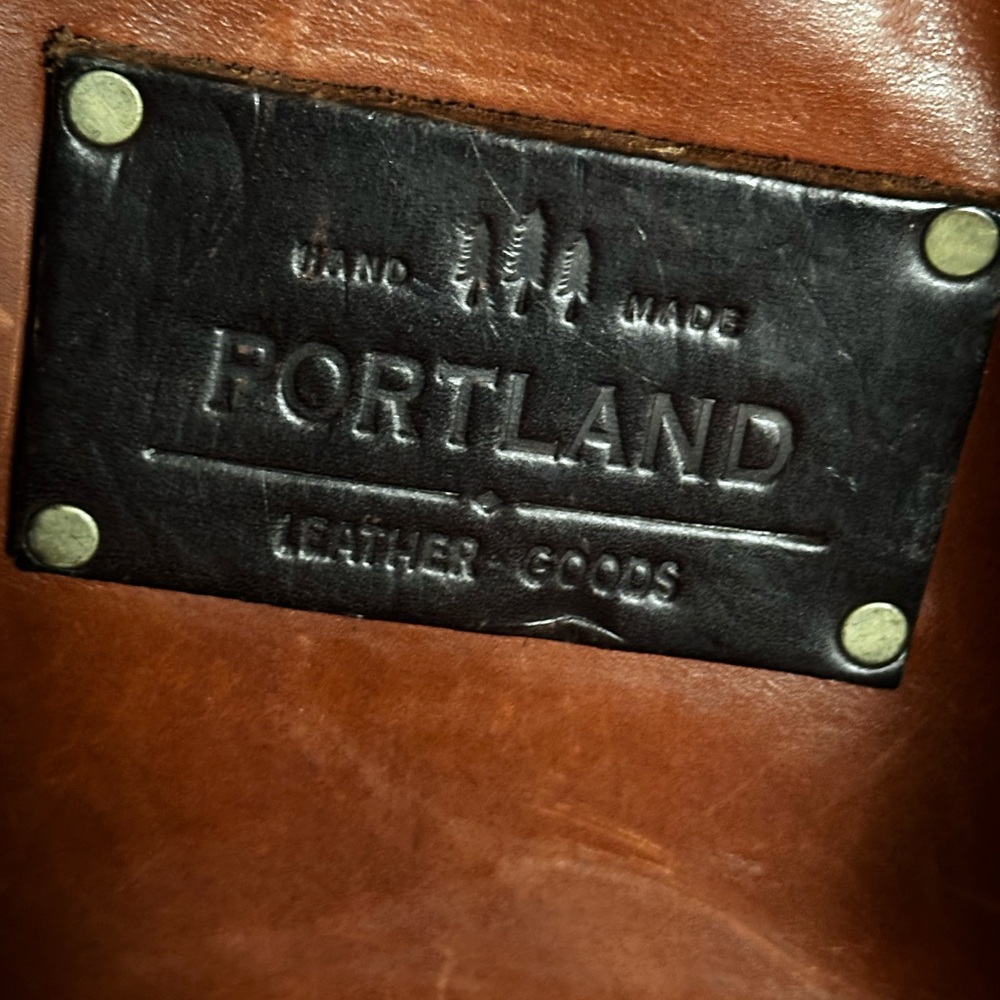 Portland Leather Honey Large Tote Bag - Picture 12 of 12